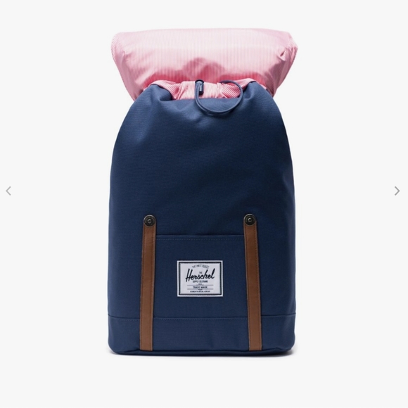 NWT Herschel Retreat Backpack - Navy - Picture 3 of 4
